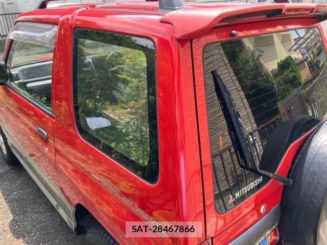 Mitsubishi PAJERO MINI 1995-01 8075082-5