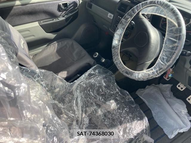 Mitsubishi PAJERO MINI 2003-05 8101135-8