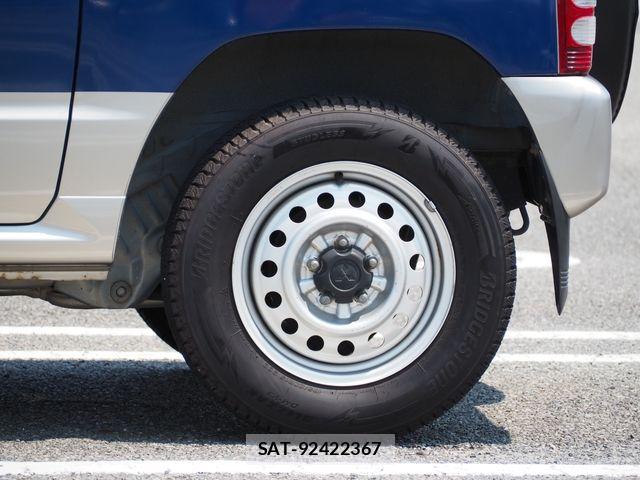 Mitsubishi PAJERO MINI 1996-01 8101127-10
