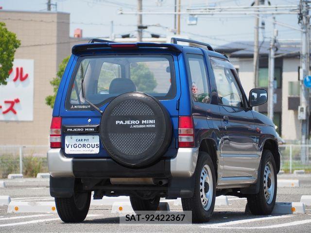 Mitsubishi PAJERO MINI 1996-01 8101127-12