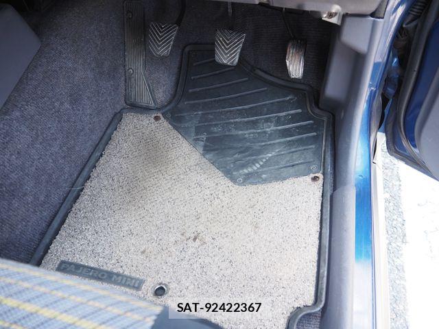 Mitsubishi PAJERO MINI 1996-01 8101127-22