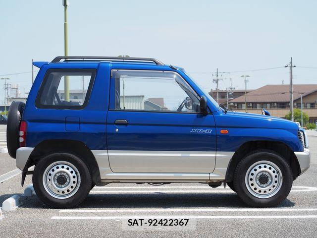 Mitsubishi PAJERO MINI 1996-01 8101127-5