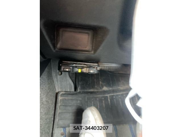Mitsubishi PAJERO MINI 2012-07 8209468-22