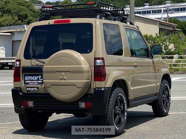 Mitsubishi PAJERO MINI 2007-02 8209467-5