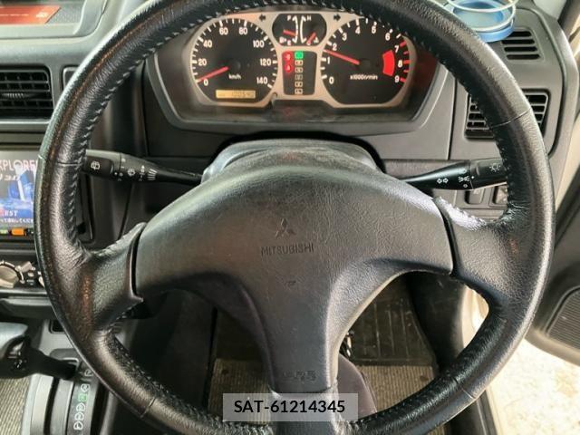 Mitsubishi PAJERO MINI 2005-11 8231246-15
