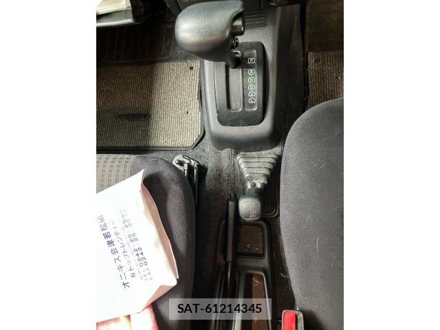 Mitsubishi PAJERO MINI 2005-11 8231246-17