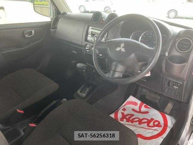Mitsubishi PAJERO MINI 2012-07 8246297-1
