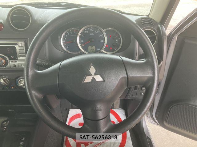 Mitsubishi PAJERO MINI 2012-07 8246297-22