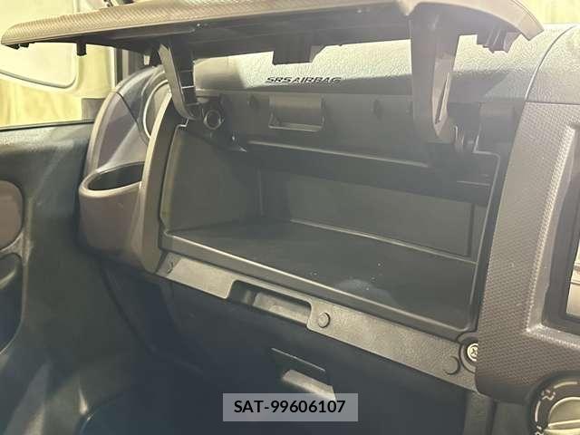 Mitsubishi PAJERO MINI 2012-04 8355305-15