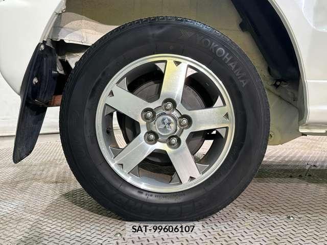 Mitsubishi PAJERO MINI 2012-04 8355305-26