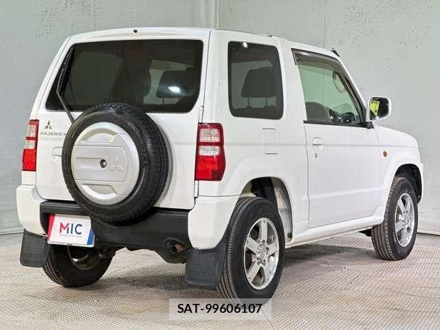 Mitsubishi PAJERO MINI 2012-04 8355305-4