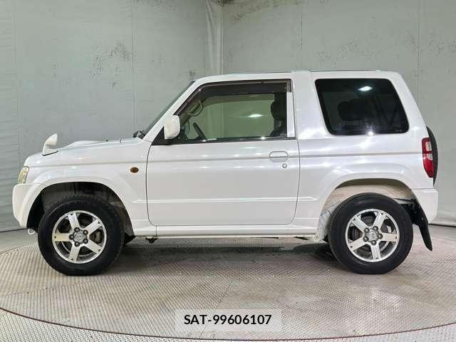 Mitsubishi PAJERO MINI 2012-04 8355305-7