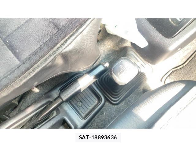 Mitsubishi PAJERO MINI 2009-06 8368045-15