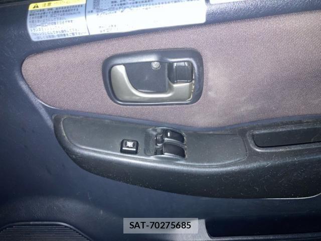 Mitsubishi PAJERO MINI 2011-07 8372023-13