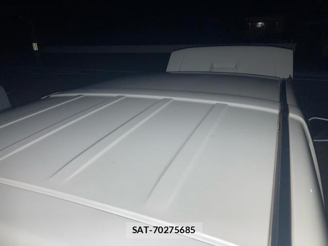 Mitsubishi PAJERO MINI 2011-07 8372023-19