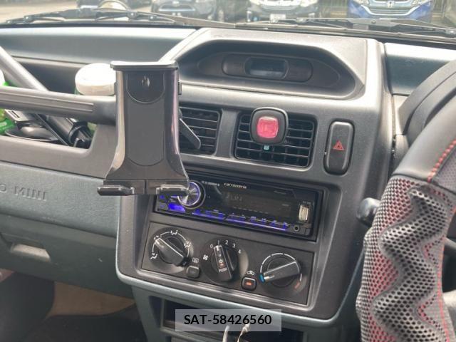 Mitsubishi PAJERO MINI 1999-01 8414280-20