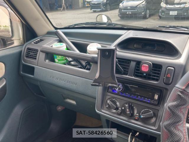 Mitsubishi PAJERO MINI 1999-01 8414280-22