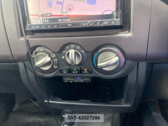 Mitsubishi PAJERO MINI 2012-03 8414288-8