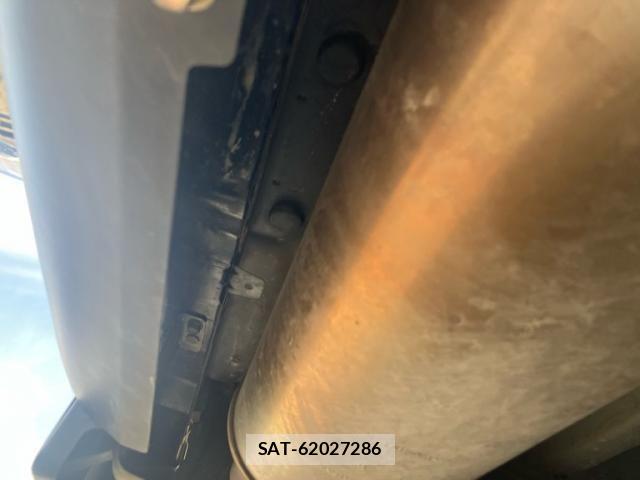 Mitsubishi PAJERO MINI 2012-03 8414288-13