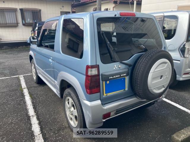 Mitsubishi PAJERO MINI 2008-02 8414284-5