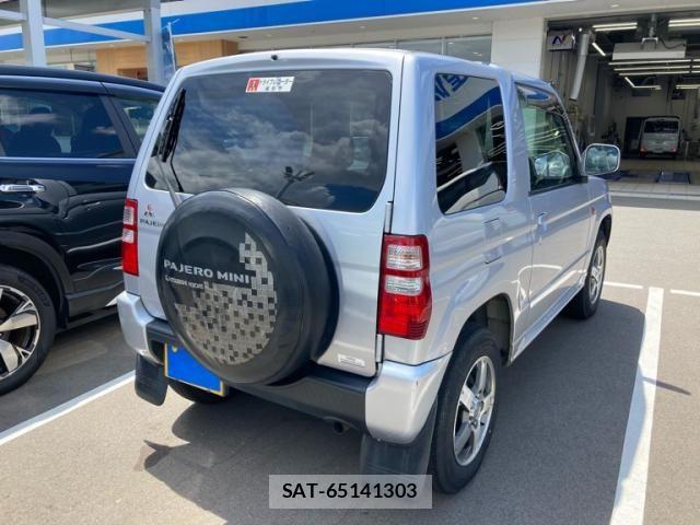 Mitsubishi PAJERO MINI 2009-08 8414292-4