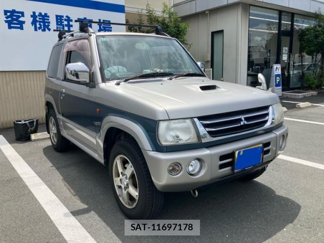 Mitsubishi PAJERO MINI 2004-03 8438684-2
