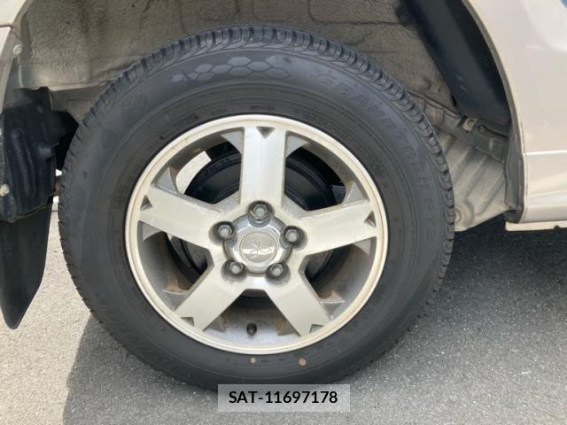 Mitsubishi PAJERO MINI 2004-03 8438684-7