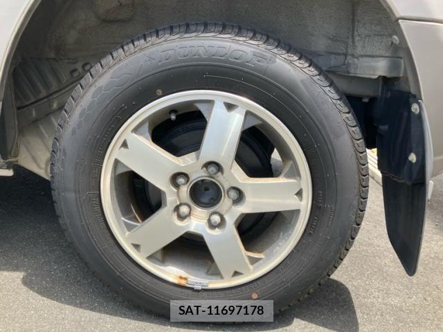 Mitsubishi PAJERO MINI 2004-03 8438684-8