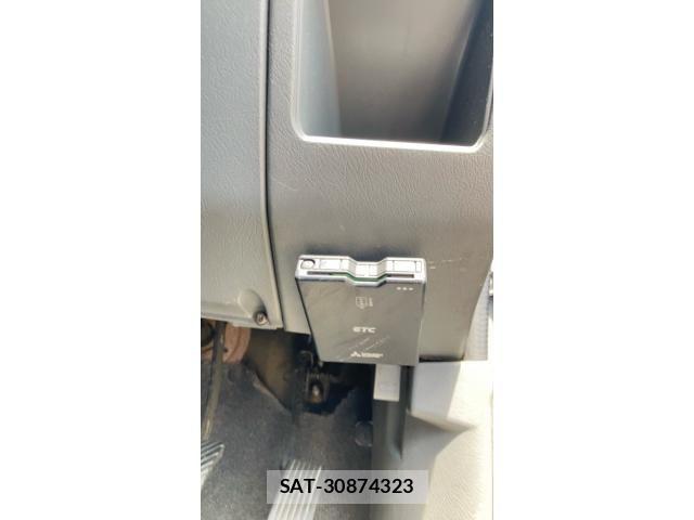 Mitsubishi PAJERO MINI 2000-02 8526507-17