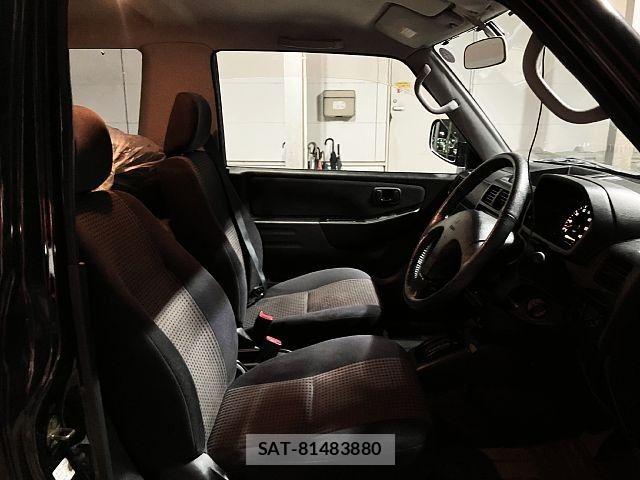 Mitsubishi PAJERO MINI 2004-02 8563132-1