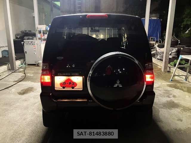 Mitsubishi PAJERO MINI 2004-02 8563132-2