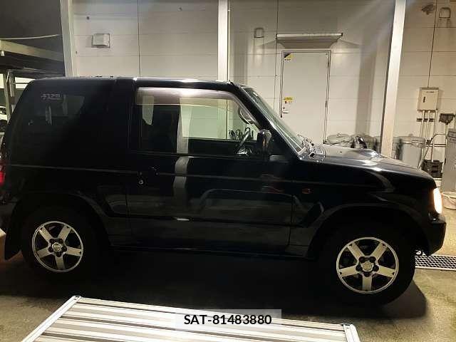 Mitsubishi PAJERO MINI 2004-02 8563132-6
