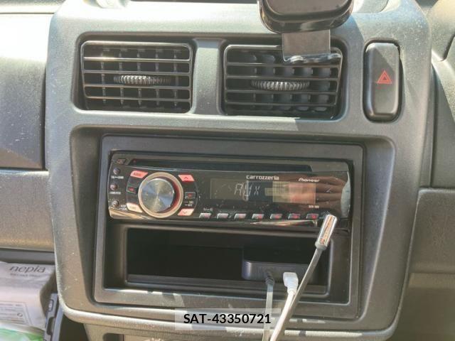 Mitsubishi PAJERO MINI 2005-07 8628313-18