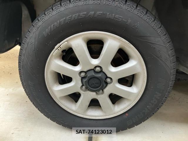 Mitsubishi PAJERO MINI 1995-02 8660929-6