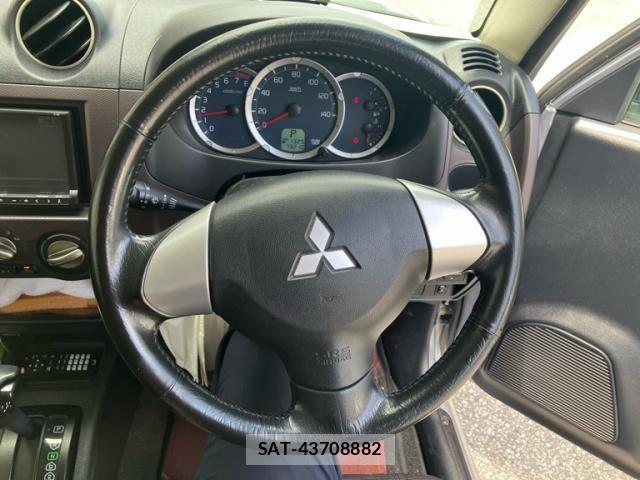 Mitsubishi PAJERO MINI 2011-09 8745113-18
