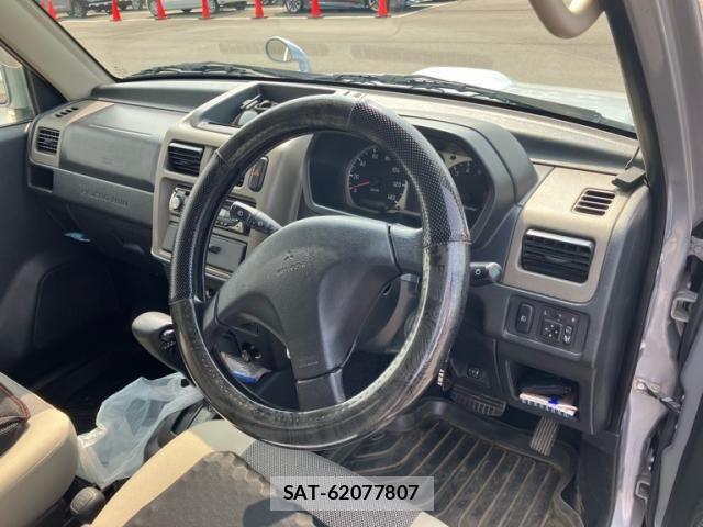 Mitsubishi PAJERO MINI 2008-06 8745127-13