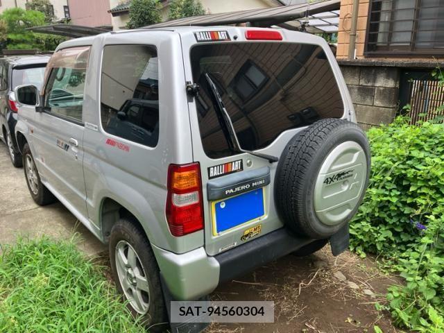 Mitsubishi PAJERO MINI 2001-09 8831013-2
