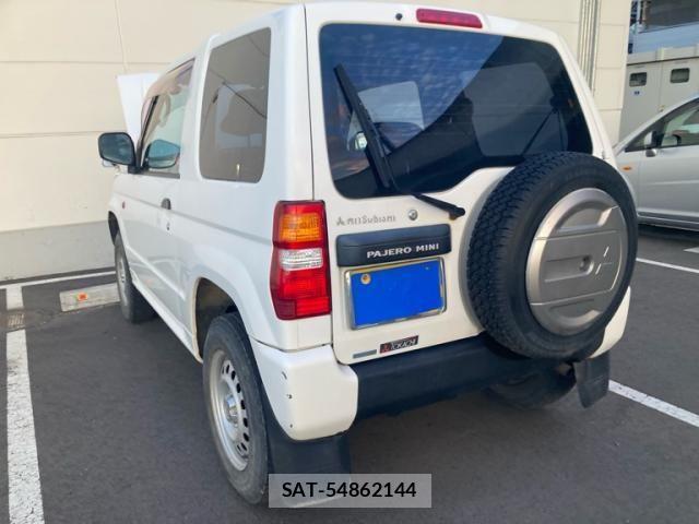 Mitsubishi PAJERO MINI 1999-01 8831017-5