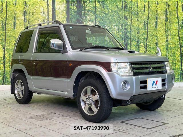 Mitsubishi PAJERO MINI 2012-01 8881486-12