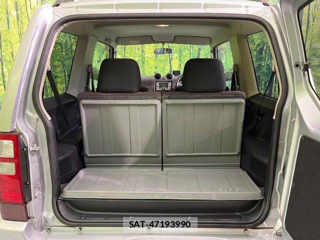 Mitsubishi PAJERO MINI 2012-01 8881486-6