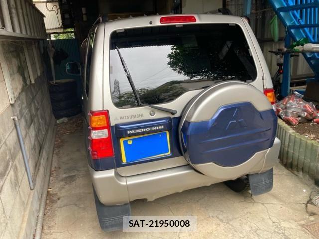 Mitsubishi PAJERO MINI 2000-01 8881488-6