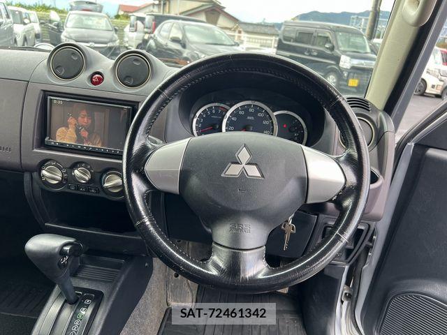 Mitsubishi PAJERO MINI 2010-10 8884159-8