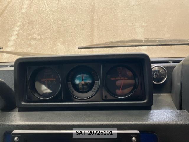 Mitsubishi PAJERO VAN 1987-03 8037539-14