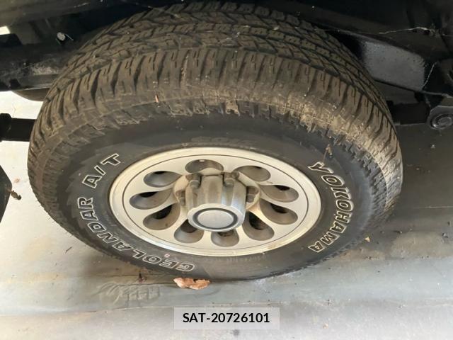 Mitsubishi PAJERO VAN 1987-03 8037539-5