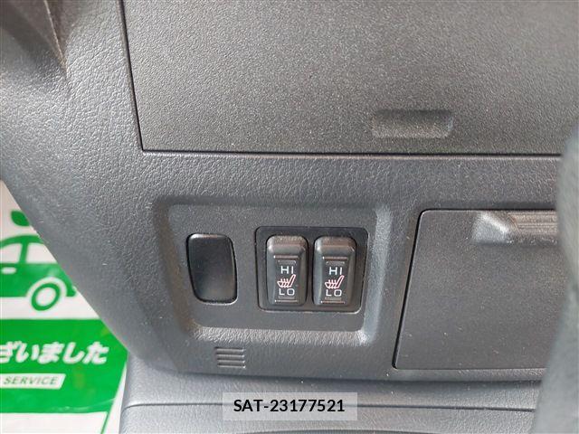 Mitsubishi PAJERO 2013-08 843286-26