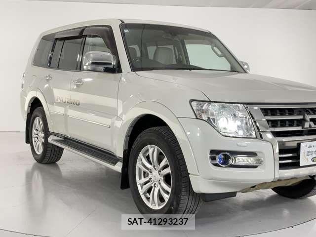 Mitsubishi PAJERO 2014-10 1198377-4