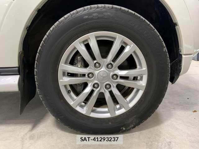 Mitsubishi PAJERO 2014-10 1198377-12