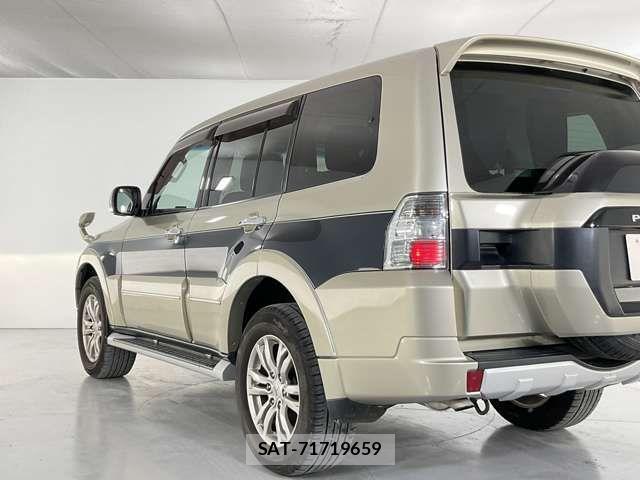 Mitsubishi PAJERO 2014-09 1208009-6