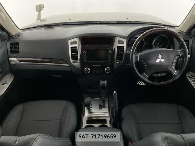 Mitsubishi PAJERO 2014-09 1208009-11