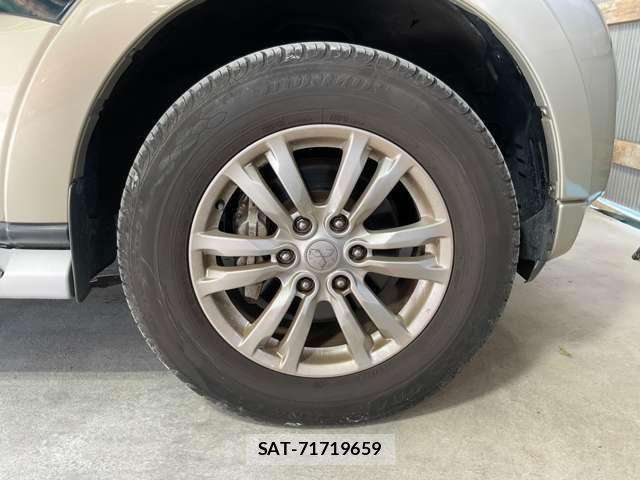 Mitsubishi PAJERO 2014-09 1208009-14